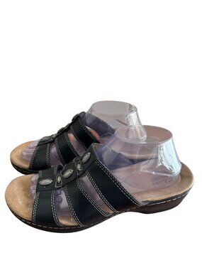 Women's Clarks  Size 10 Collection Textured Leather Slip On Sandals Black